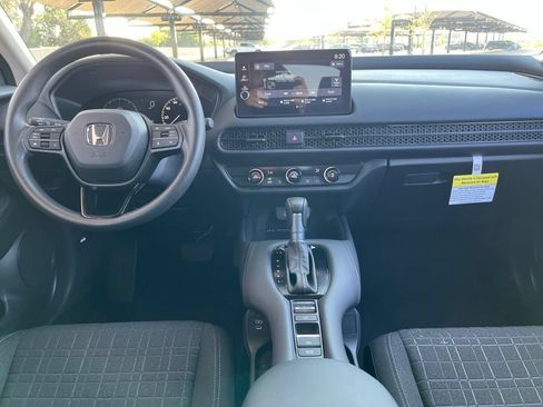 Certified 2026 Honda HR-V LX image 15