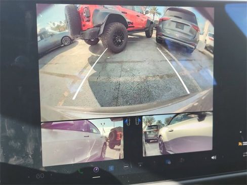 Used 2021 Tesla Model S Plaid image 9