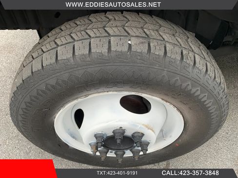 Used 2019 Ford E-350 and Econoline 350 Super Duty RWD image 61