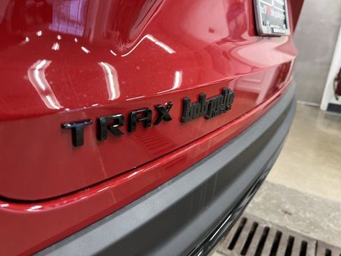New 2026 Chevrolet Trax RS w/ Sunroof Package FWD image 32