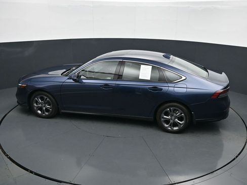 Used 2023 Honda Accord EX image 16