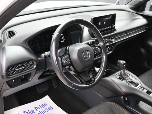 Used 2023 Honda HR-V Sport image 17