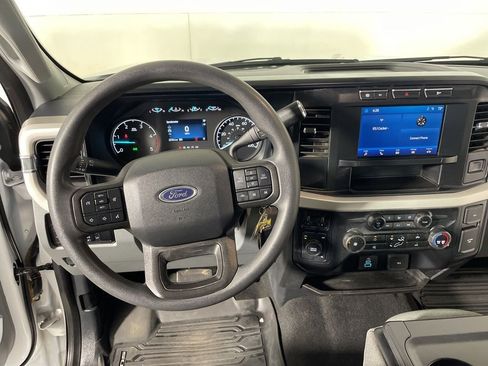Used 2024 Ford F250 XLT w/ 360-Degree Camera Package image 12