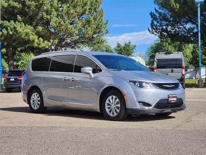 Used 2018 Chrysler Pacifica Touring-L