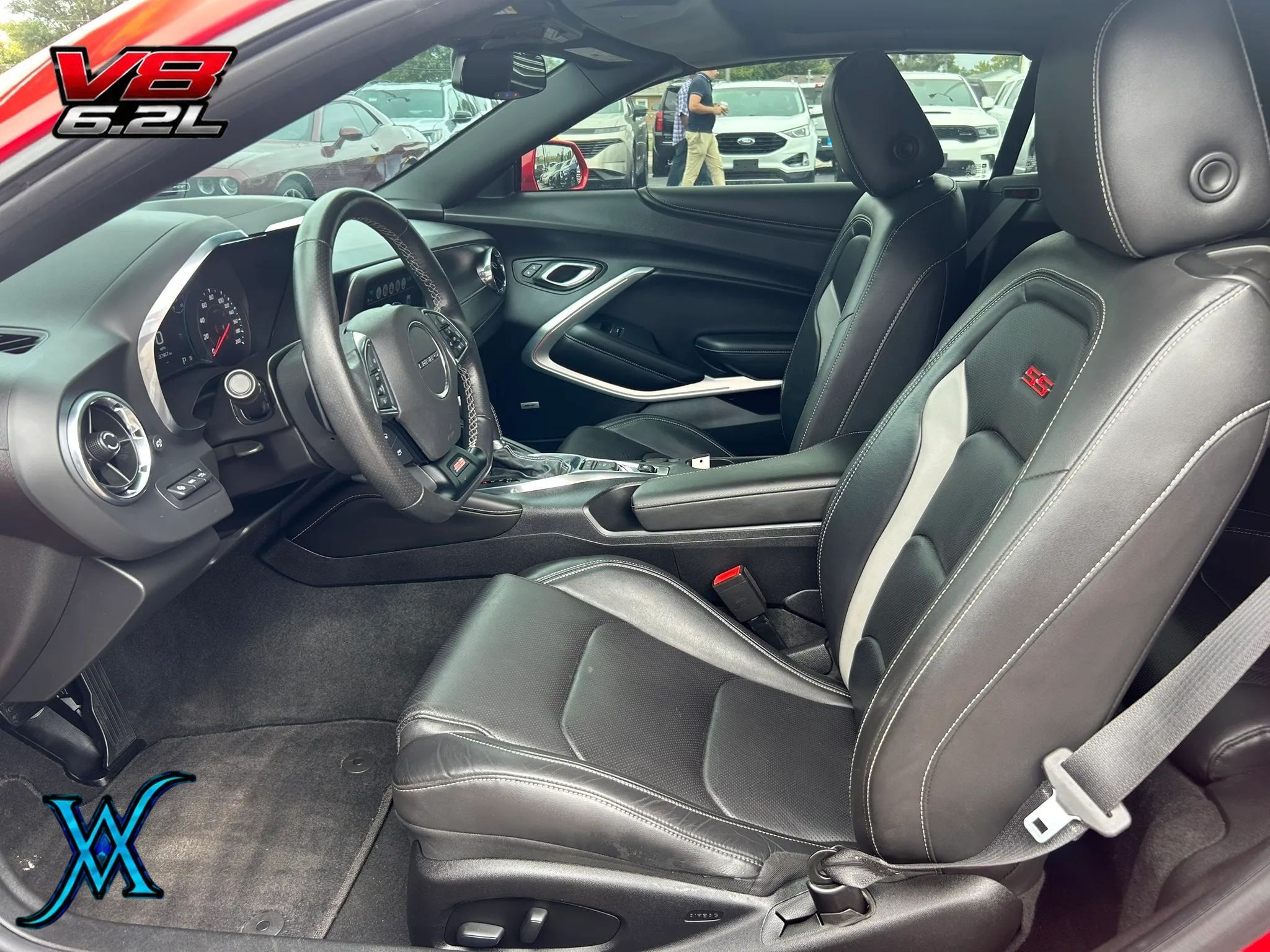 Used 2018 Chevrolet Camaro SS RWD image 11