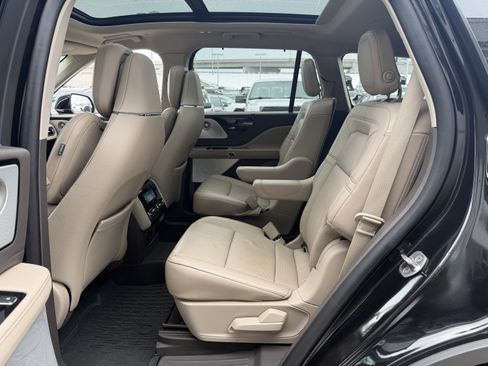 Used 2020 Lincoln Aviator Reserve w/ Equipment Group 202A image 29