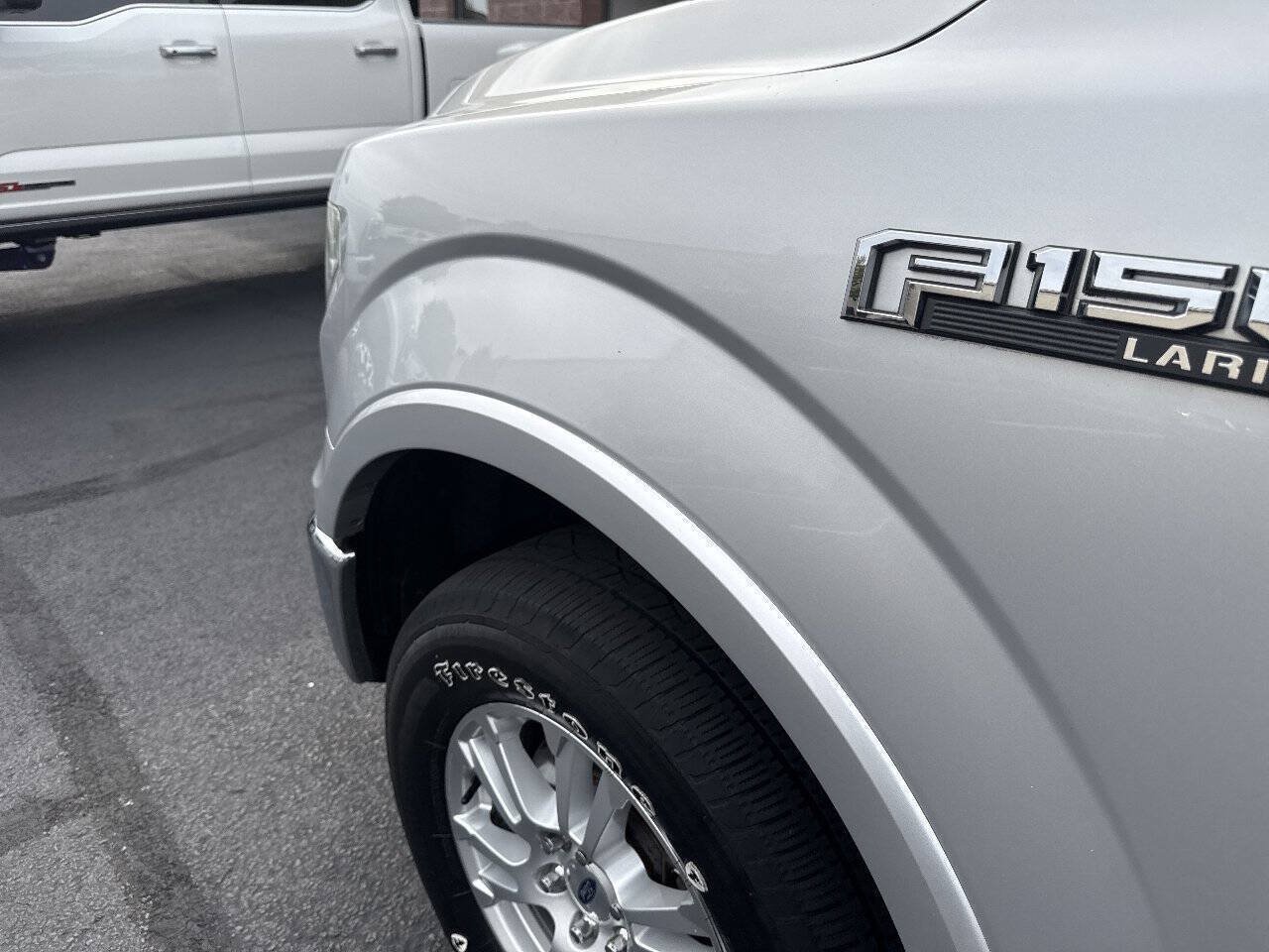 Used 2015 Ford F150 Lariat w/ Equipment Group 501A Mid AWD/4WD image 31