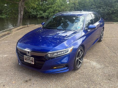 Used 2020 Honda Accord Sport image 12