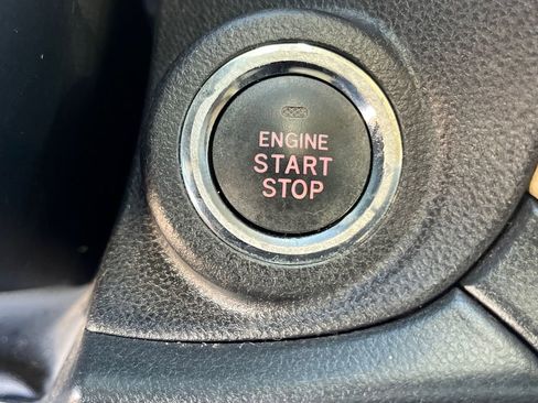 Used 2020 Subaru Outback Limited w/ Tech Package 2 image 17