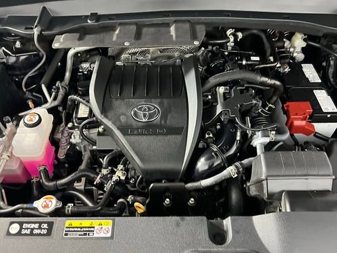 Used 2025 Toyota Grand Highlander AWD image 38