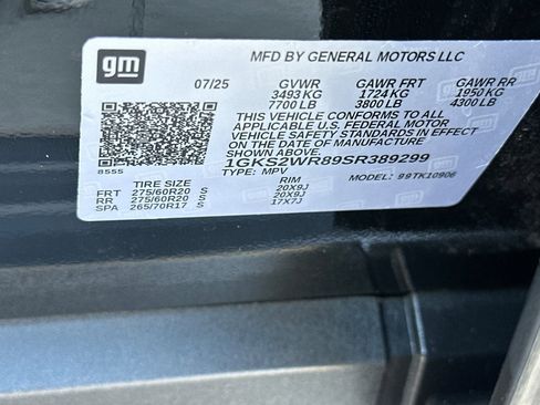 Certified 2025 GMC Yukon XL AT4 Ultimate AWD/4WD image 31