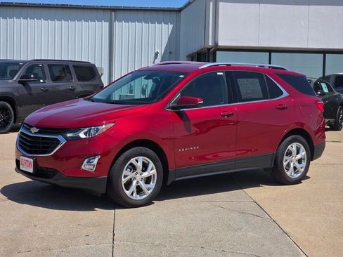 Used 2019 Chevrolet Equinox LT AWD/4WD image 3
