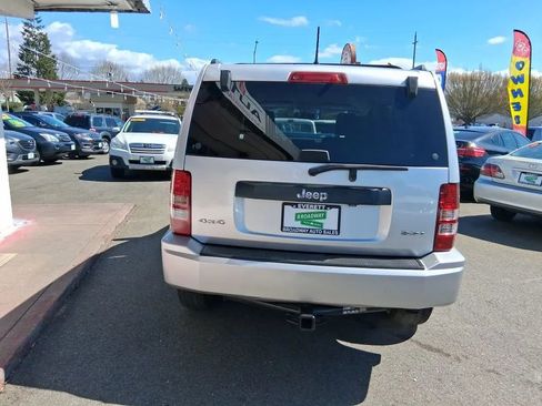 Used 2008 Jeep Liberty Sport w/ Popular Equipment Group AWD/4WD image 6