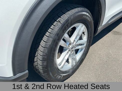 Used 2020 Ford Explorer XLT w/ Equipment Group 202A AWD/4WD image 12