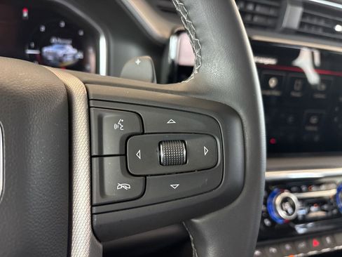 Certified 2025 GMC Sierra 1500 Denali w/ Denali Reserve Package AWD/4WD image 40