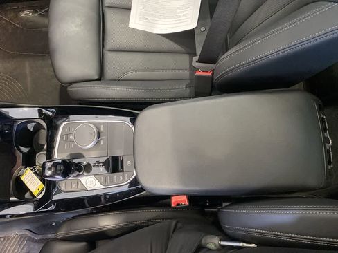 Used 2022 BMW X3 xDrive30i w/ Convenience Package AWD/4WD image 32