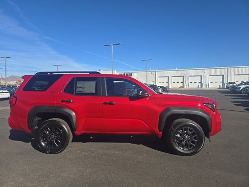 New 2025 Toyota 4Runner 4WD image 2