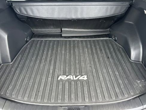 Certified 2025 Toyota RAV4 XLE AWD/4WD image 19