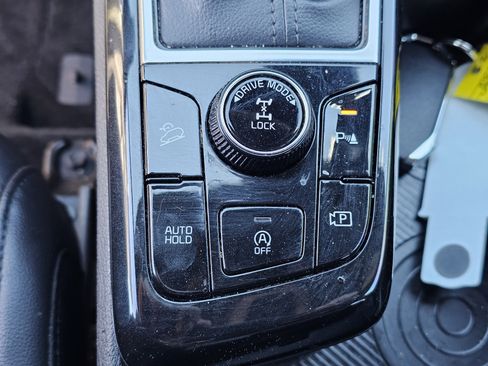 Used 2023 Kia Sportage X-Line image 25