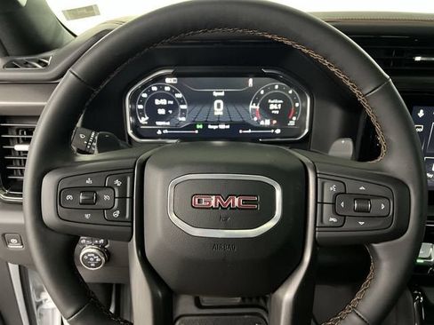 Certified 2025 GMC Sierra 1500 AT4 w/ AT4 Premium Package AWD/4WD image 11