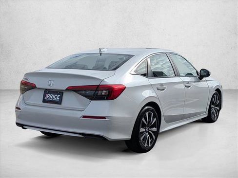 Used 2022 Honda Civic EX image 5