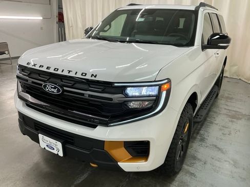 New 2027 Ford Expedition Tremor AWD/4WD image 7