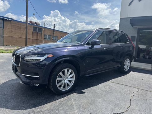 Used 2017 Volvo XC90 T6 Momentum w/ Vision Package AWD/4WD image 1