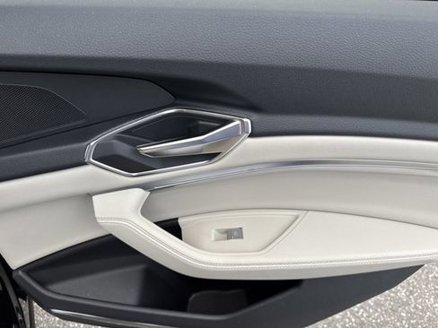 Certified 2024 Audi Q8 e-tron Premium Plus w/ Premium Plus Package image 31