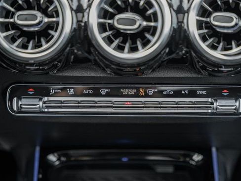 Certified 2024 Mercedes-Benz GLB 250 4MATIC w/ Winter Heating Package image 25