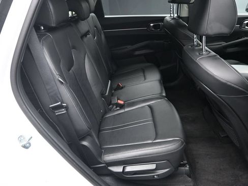 Certified 2026 Kia Sorento EX AWD/4WD image 36