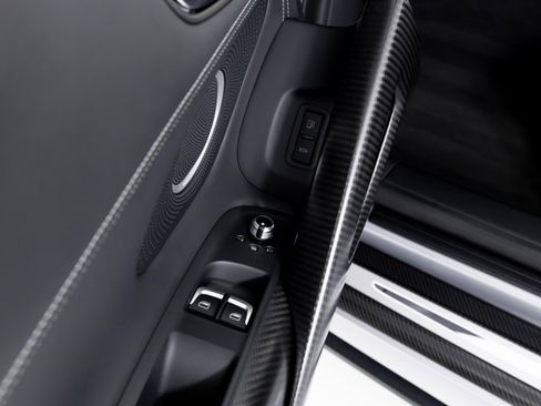 Used 2015 Audi R8 Competition image 31