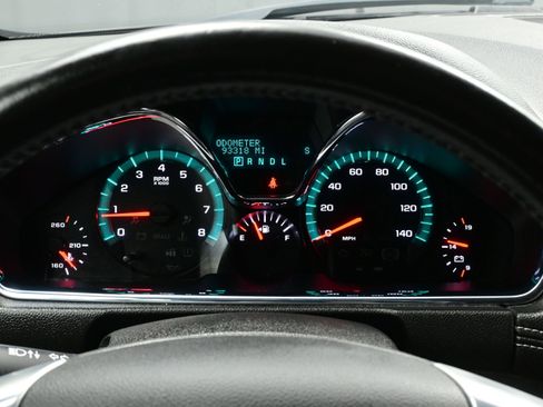 Used 2015 Chevrolet Traverse LT w/ Style and Technology Package image 25