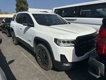 Used 2023 GMC Acadia SLE w/ Elevation Edition