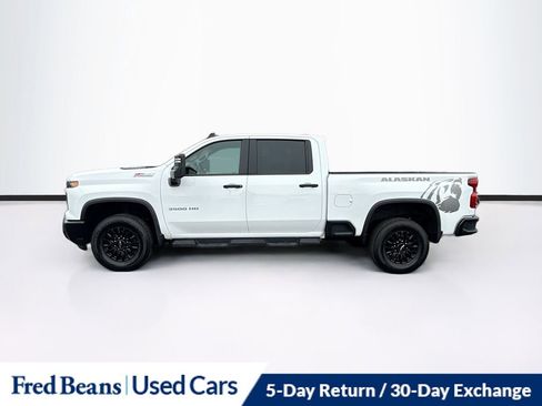 Used 2024 Chevrolet Silverado 3500 W/T AWD/4WD image 4
