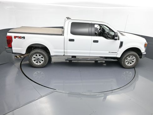 Used 2021 Ford F250 XLT w/ FX4 Off-Road Package image 37