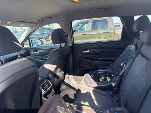 Used 2019 Hyundai Santa Fe SEL AWD/4WD image 15