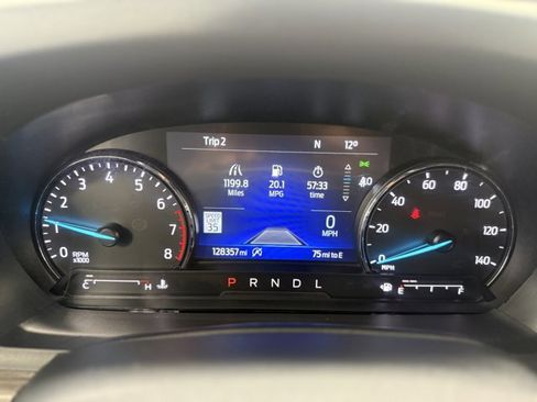 Used 2021 Ford Explorer Limited w/ Equipment Group 301A AWD/4WD image 19
