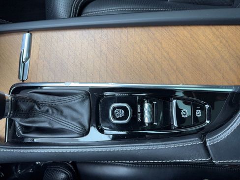 Used 2018 Volvo XC90 T6 Inscription w/ Luxury Package image 31