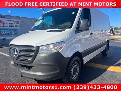 Used 2020 Mercedes-Benz Sprinter 2500 image 1