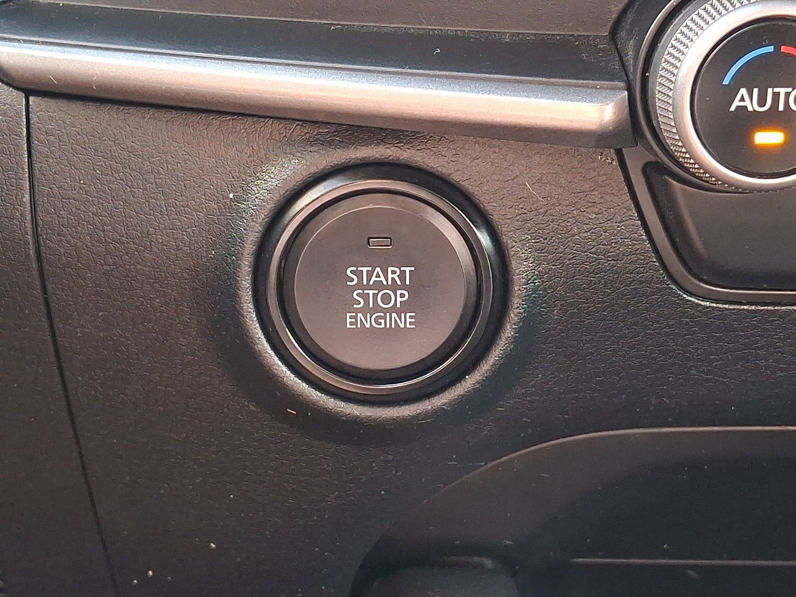 Used 2024 MAZDA MAZDA3 s FWD image 22