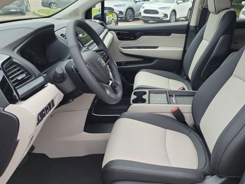 New 2026 Honda Odyssey Elite image 4
