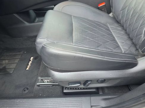 Certified 2021 Nissan Rogue Platinum AWD/4WD image 20