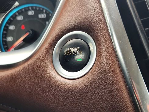 Used 2018 Chevrolet Traverse High Country AWD/4WD image 21