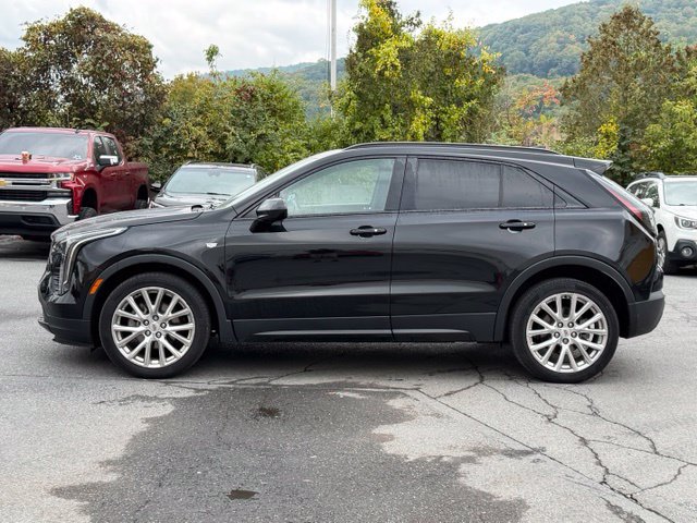 Used 2020 Cadillac XT4 Sport AWD/4WD image 3