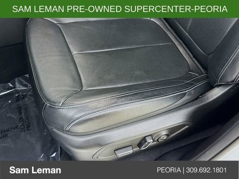 Used 2023 Jeep Grand Cherokee Overland image 20