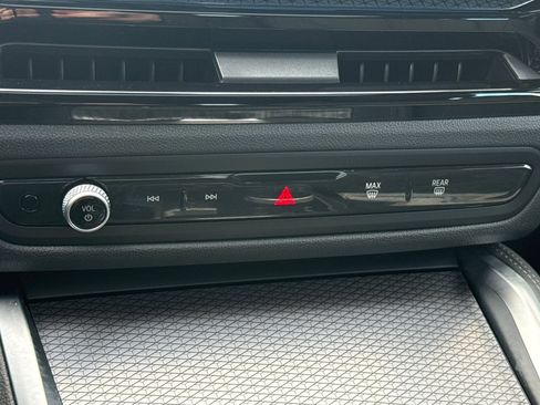 Certified 2025 BMW i4 xDrive40i w/ M Sport Package image 25