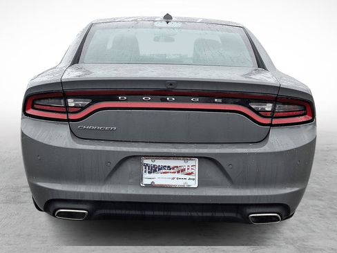 Used 2023 Dodge Charger SXT image 4