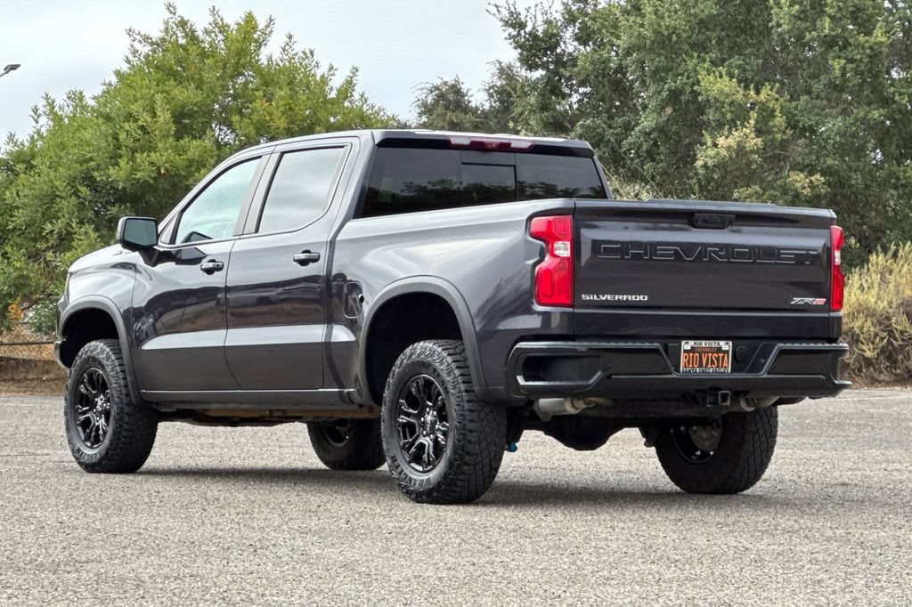 Used 2023 Chevrolet Silverado 1500 ZR2 w/ Technology Package AWD/4WD image 6