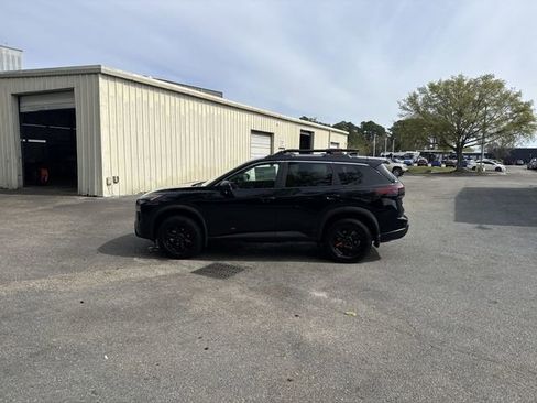 New 2026 Nissan Rogue SV AWD/4WD image 8