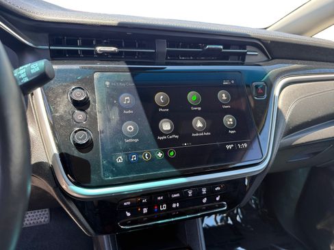 Used 2023 Chevrolet Bolt LT FWD image 12